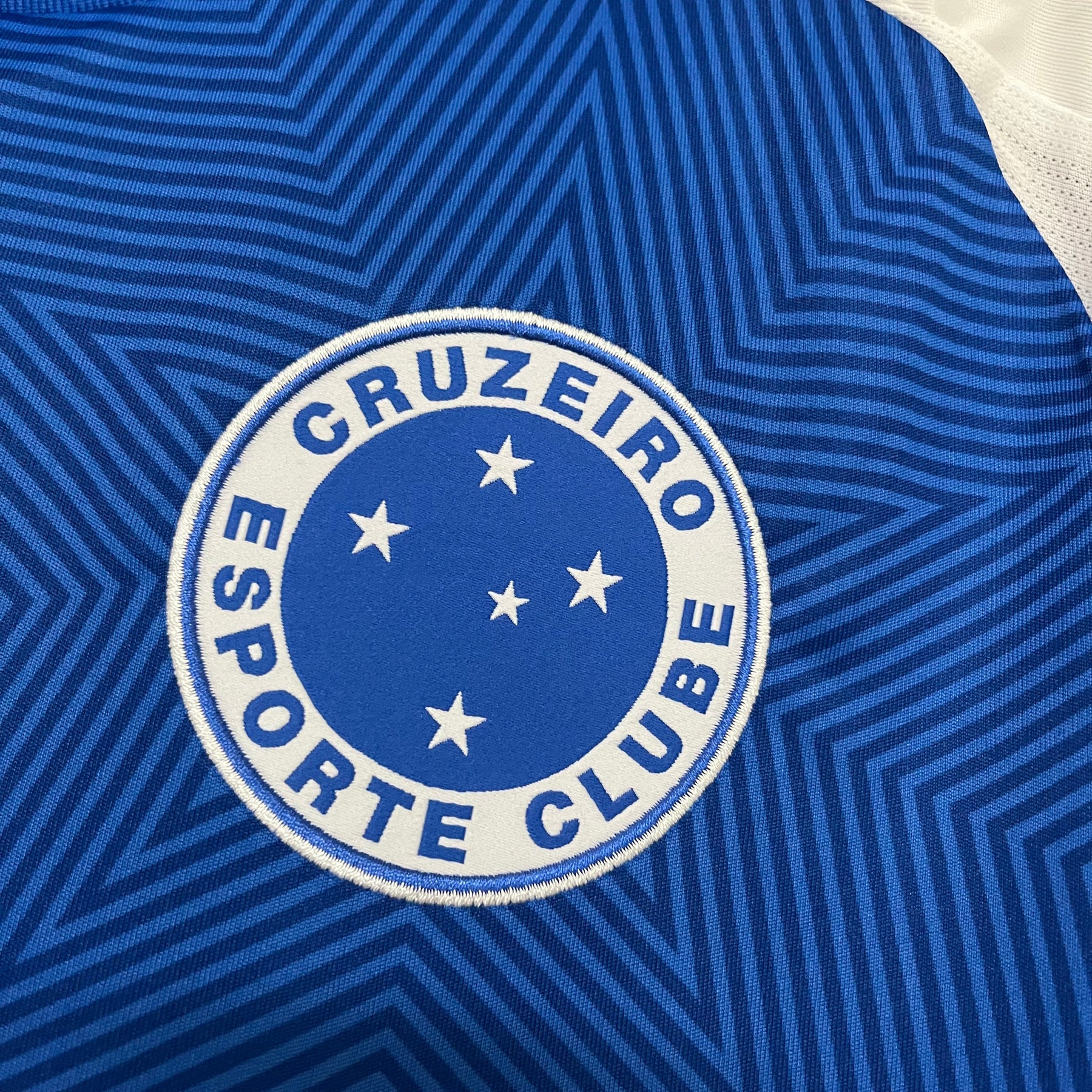 Camisa do Cruzeiro Home 2025/2026 - Patrocínio Betfair