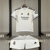 Kit Infantil do Real Madrid 2025/26 Home